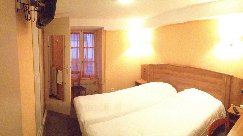 Hotel De L'Abbaye Sauxillanges Pokój zdjęcie