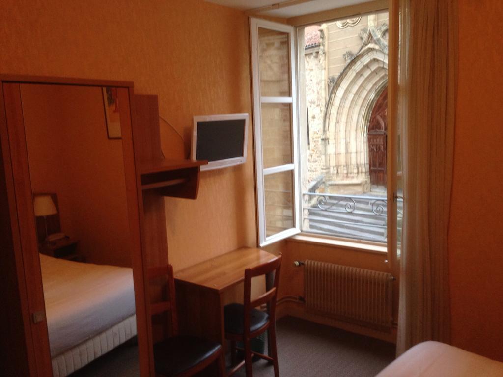 Hotel De L'Abbaye Sauxillanges Pokój zdjęcie