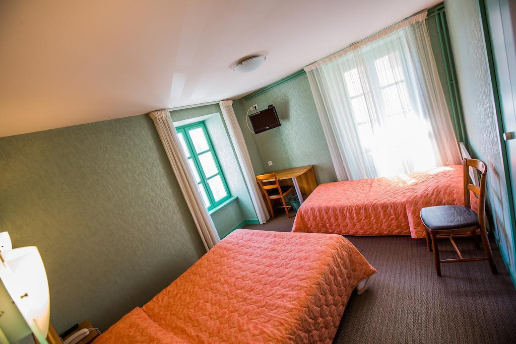 Hotel De L'Abbaye Sauxillanges Pokój zdjęcie